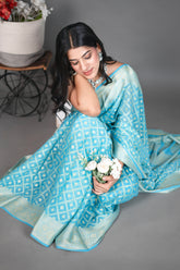 Pure chiffon/Khaddi Georgette water Jari sky blue Bandhej Saree with jall work all over handloom saree