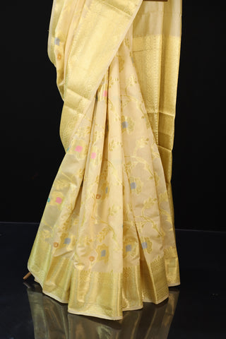Subtle Sophistication: Beige Semi Silk Saree with Timeless Charm